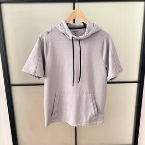 Rhone Shirt Men’s Size Small Knit Summer Hoodie Short Sleeve Gray Silver Gym